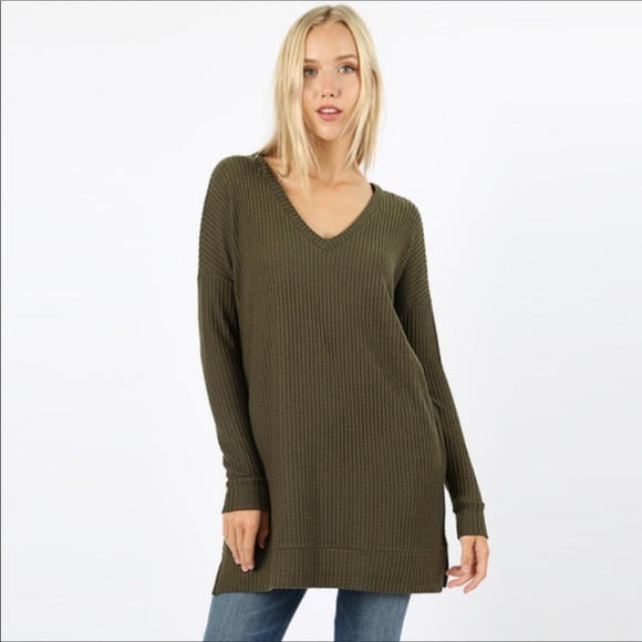 Waffle Knit V-Neck Sweater - Navy 14001 - Picture 7 of 8